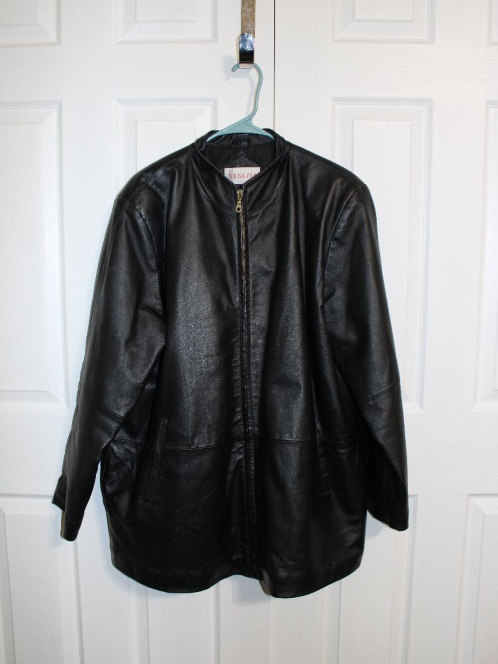 Vintage Venezia Womens Black Genuine Leather Mid-Length Car Coat